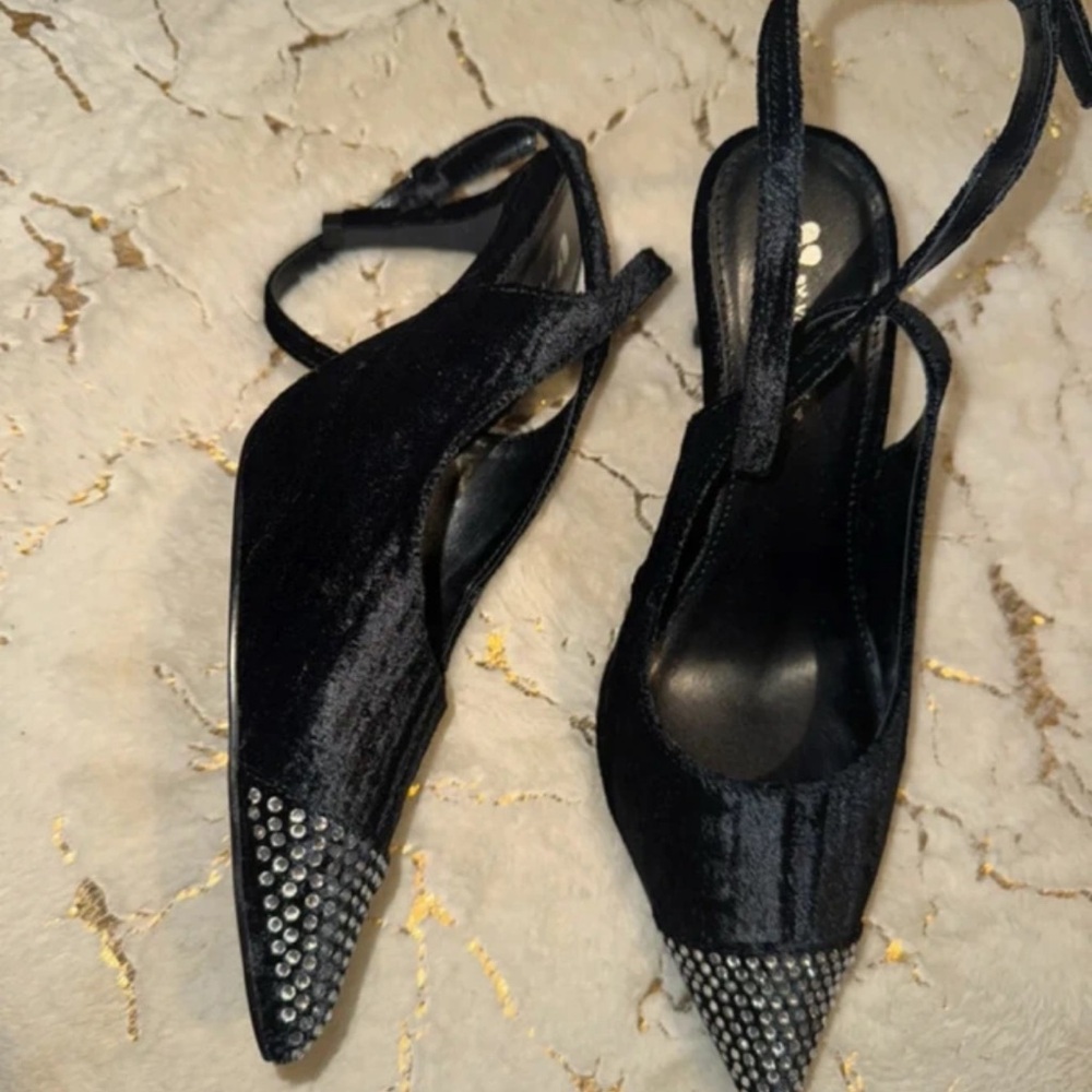 Chic Black Velvet Heels with Rhinestone Accents